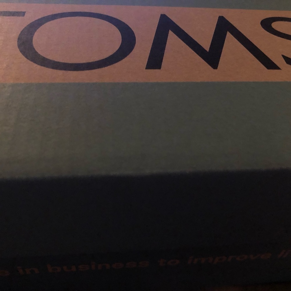 TOMS Glitter Mermaid Scales Print Comfort Shoes Casual Slip-on Flats Size 9 New - Picture 7 of 8